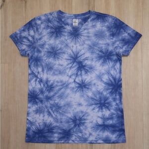 PINK Victoria's Secret Blue Tie-Dye Short Sleeve Tee